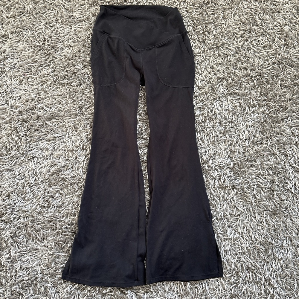 Black Flared Yoga Pants
